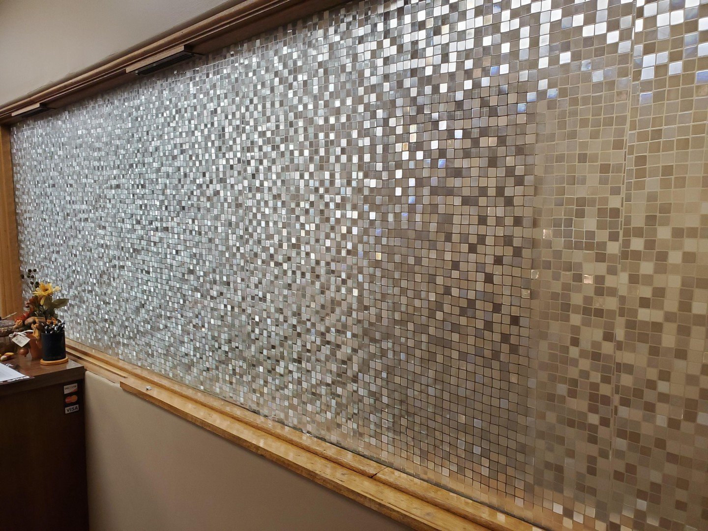 Large commercial window covered in SX-SC513 Mosaic iridescent tile pattern film